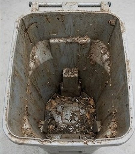 Garbage can before cleaning